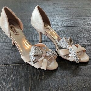 Badgley Mischka Vita Platino in metallic suede.